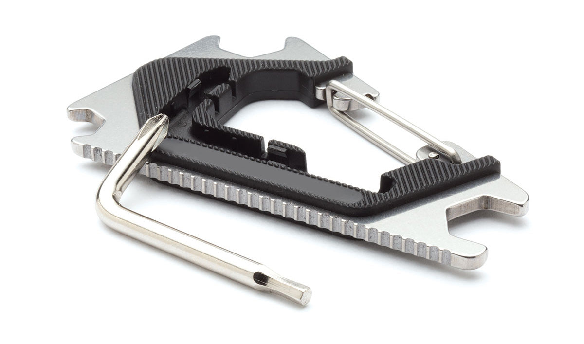 Carabiner Skate Tool